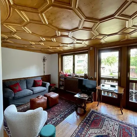 Апартаменты The Place 300 Mt Dal Centro