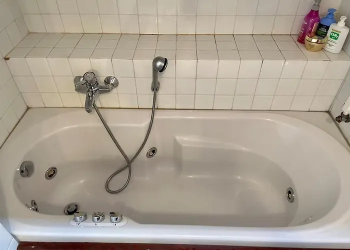 The Place 300 Mt Dal Centro