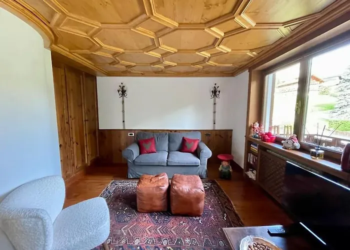 The Place 300 Mt Dal Centro